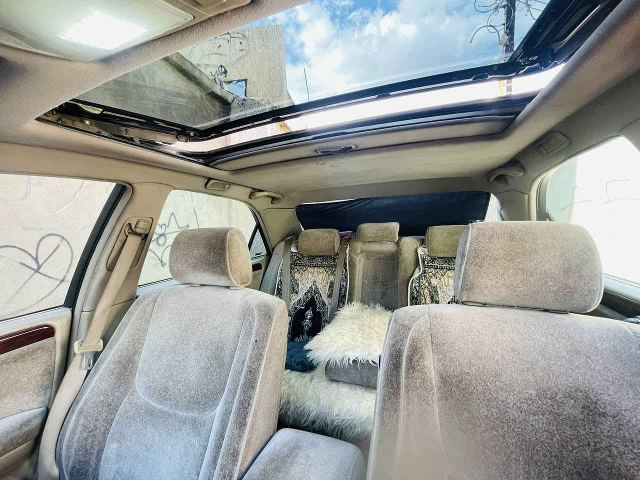 مەلیکە 2001بڕاوە ڕەشی درۆزن
2دوگمە
4جام ئۆتۆ
کونی گەرمی هەموی گیراوە
سۆندەی سلایدی بۆ دانراوە
175 D4گەورە
سلاید . دوکوشن کارەبا
ناوزەرد
دوا کریستاڵ
دوا حاسە
تایەو ویل نەجمە
داژبوڵ نەجەف
سوکان کارەبا
سوکان کریستاڵ
ئاوێنە ئیشارەت
ئاوێنە هیتەر
تەبرید سارد و گەرم  
شاشە
پێش عیون
ڕۆنی هایدرۆلیکی 
گێڕ و مەکینەی تازە گۆڕاوە
جامی پێش و دوای هەڵگیراوە
برێکی بەسراوە
بێ دەعم و لێدراوی
بێ بۆیاخ
بێ پارچە گۆڕاو
زانیاری هەمەمویم نوسیوە
سعری38گەڵاو مەجال  

شوێن سلێمانی
Zh.***********
ڤایبەر.وەتسئەپ
