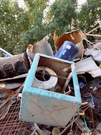 حديد سكراب للبيع مطروح كمية تقريبا 15طن 07832151273