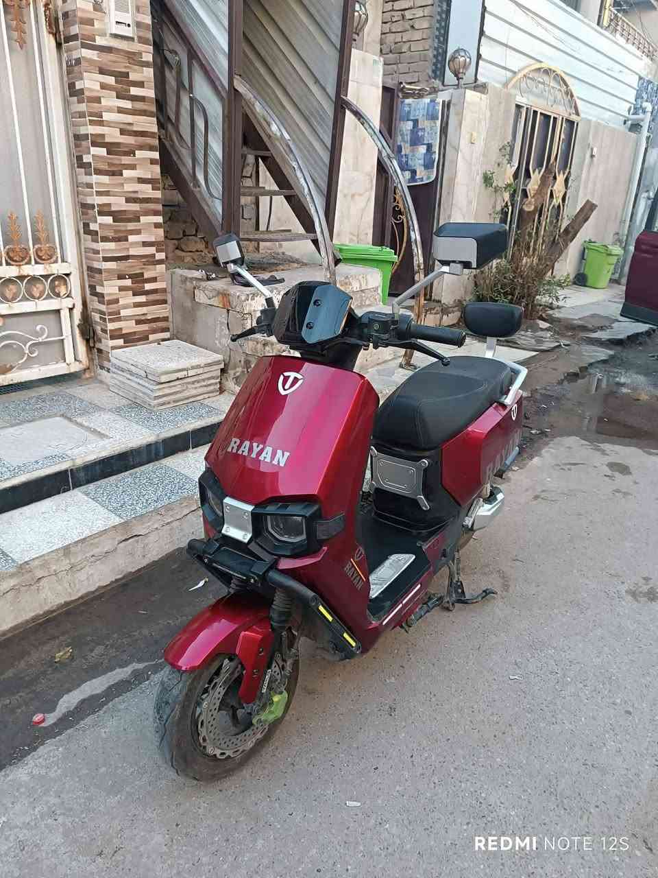 ​الماركة: ريان (RAYAN).
الحالة: مستعمله شهرين
​البطارية: ممتازه ليثيوم ضمان 5 سنوات
​المواصفات: لايتات LED، ديسك بريك، مسند خلفي، مرايا بلاد.
​السعر: مليون وبيه مجال
​المكان: الدولعي قرب مدرسة ام المؤمنين
​للتواصل: ***********
