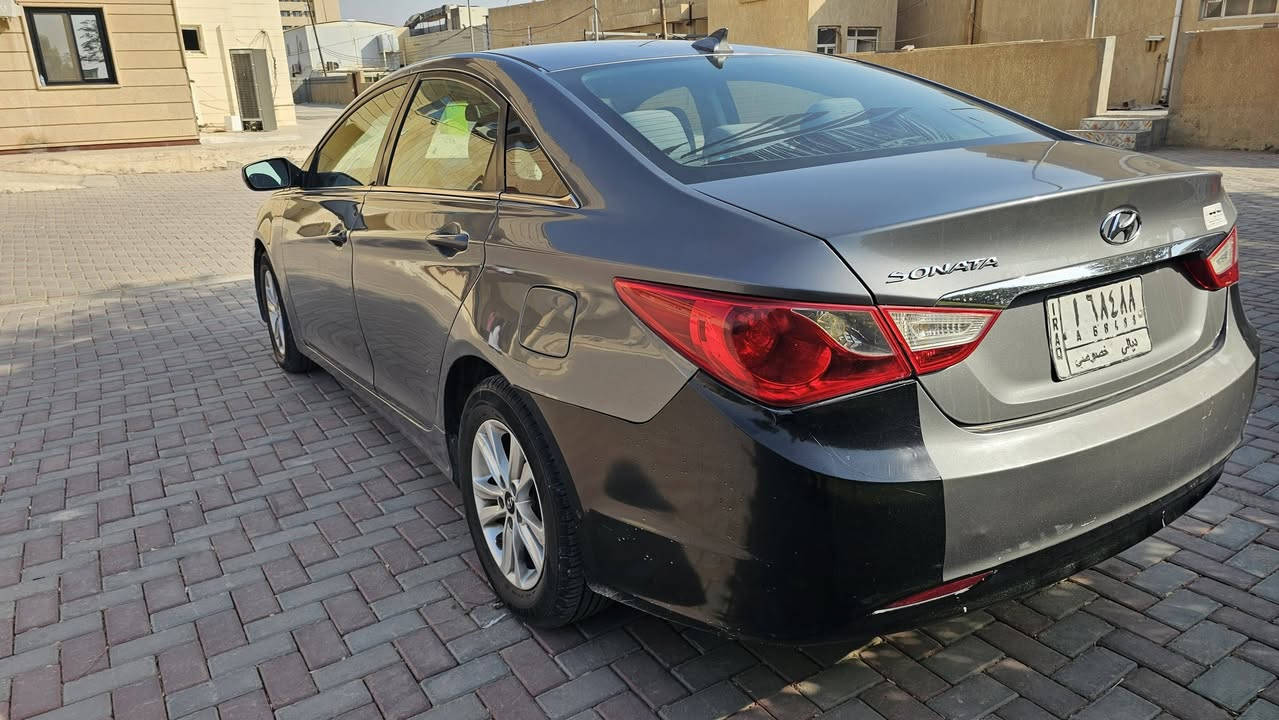 سلام عليكم
سوناتا موديل 2013
رقم ديالى الماني مشروع وطني 
وارد امريكي
محرك 2400  GDI
لا تنقيص ولا تبخير
كير 6 نمر مكفول 
لون فيلي
ضررها من امريكا قطعة وحدة الجاملغ الخلفي اليمين
وبالعراق صار بيها ثلاث قطع صبغ
بالصفحة الثانية بسبب شخط ستوته فقط
لا دواخل ولا شاصي مكفول
(والسونار موجود بالصور) 
السيارة خير من الله نشطه ووحلوه وكاعده
ما بيها نواقص
#السعر_98 قابل للتفاوض
للأستفسار اكثر الاتصال على الرقم
***********
مكان السيارة صلاح الدين / تكريت
