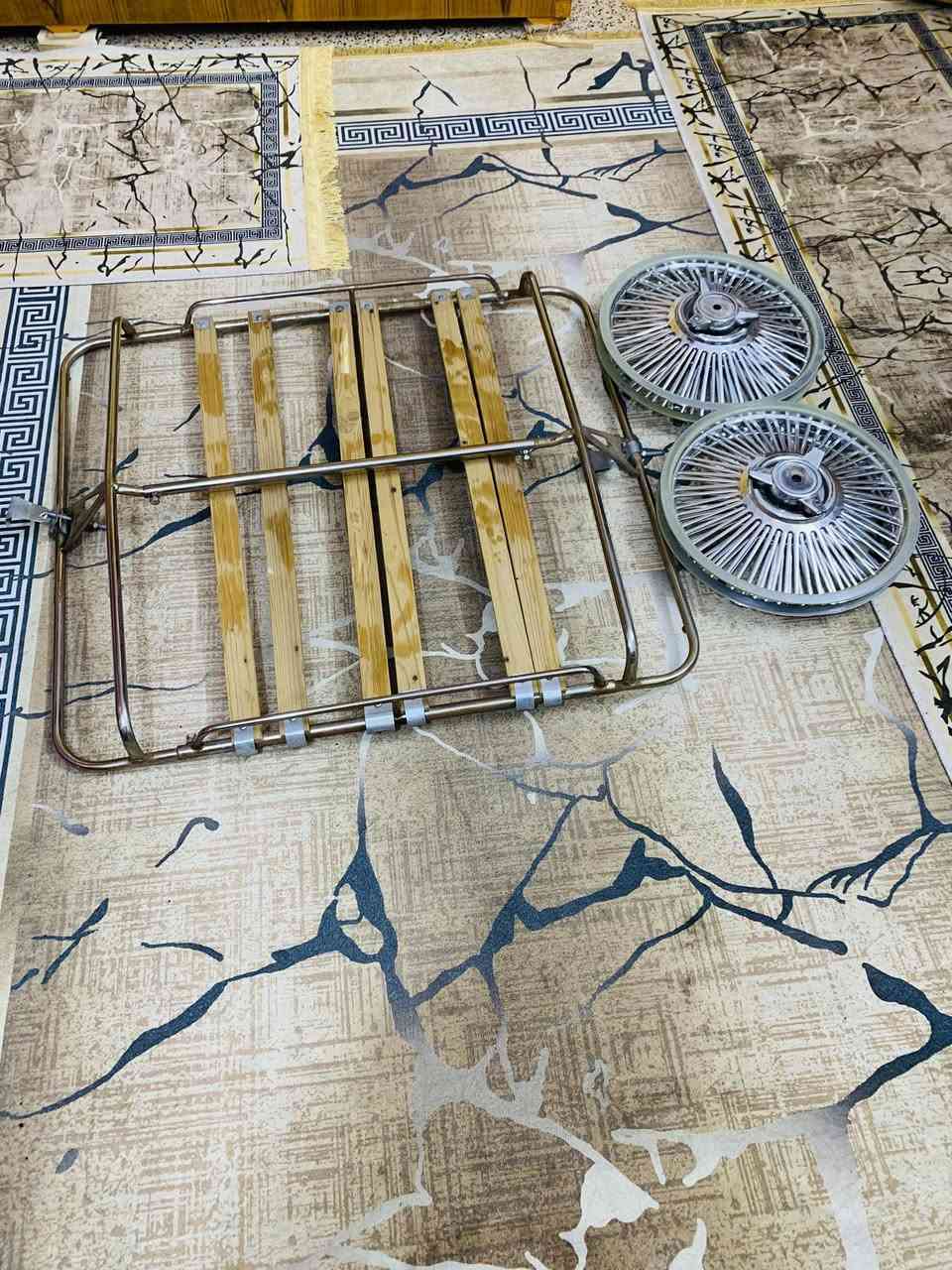 سلام عليكم سيبايه وكبات للبيع شديته سبوع وحد وبعت سياره سعره. 50وبيه مجال شراي يجي خاص أو تصال ***********
