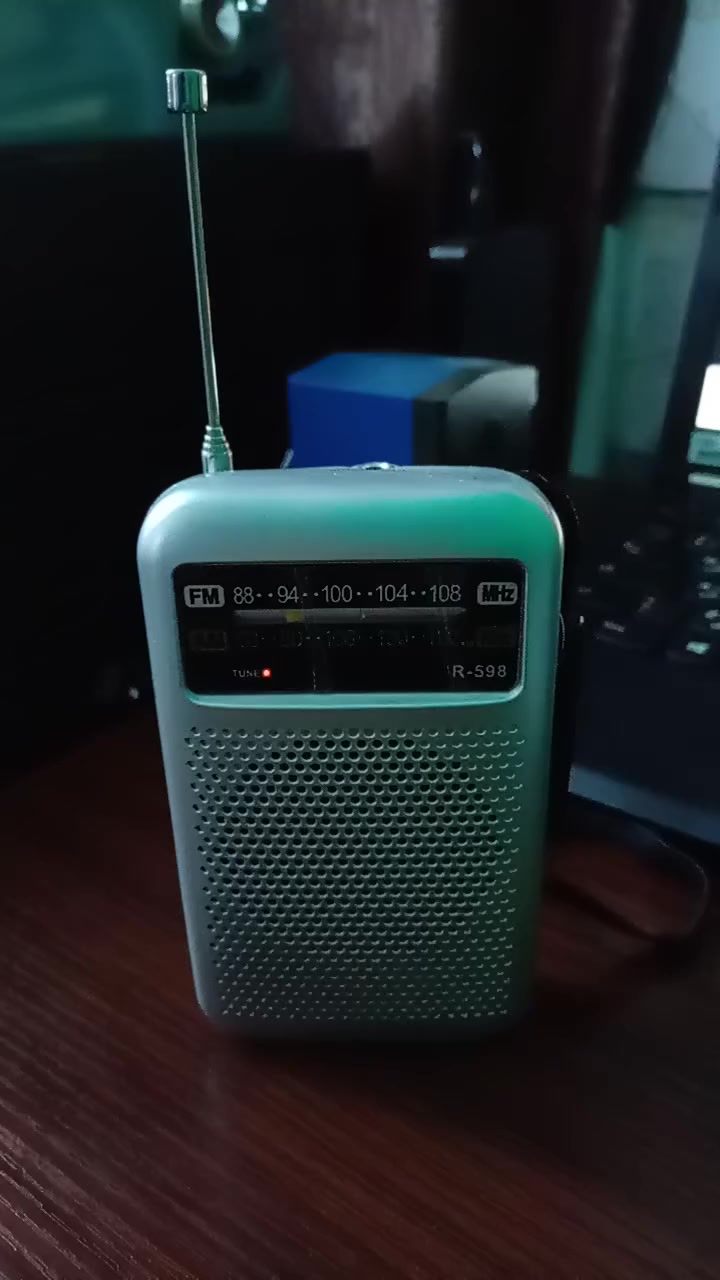 تيونر أكثر من رائع
R-598
Tune led indicator 
AM 530 - 1600 KHz
FM 88 - 108 MHz
الأجهزة العادية و التجارية ليست ضعيفة


**إذا كنت صاحب هذا الإعلان وتريد حذفه لأي سبب، رجاءا أرسل رسالة إلى الدعم الفني**