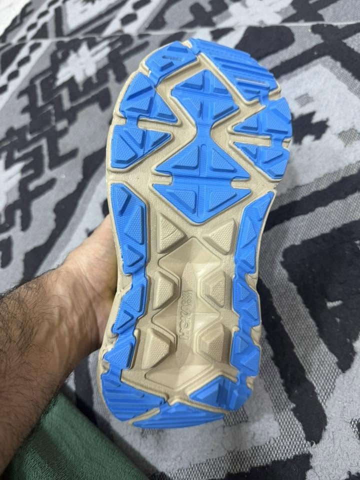 هوكا اورجنال. اصلي صناعه فيتنام قياس 40 يلبس 41  يوجد توصيل


**إذا كنت صاحب هذا الإعلان وتريد حذفه لأي سبب، رجاءا أرسل رسالة إلى الدعم الفني**
