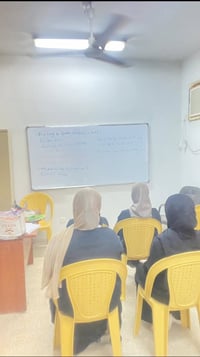 توجد دورات مكثفه للمواد العلميه داخل المجمع السكني باسعار رمزيه وبخصم ...