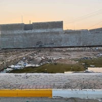 حي الحشد • ٢٠٠م • مقابل خدمات