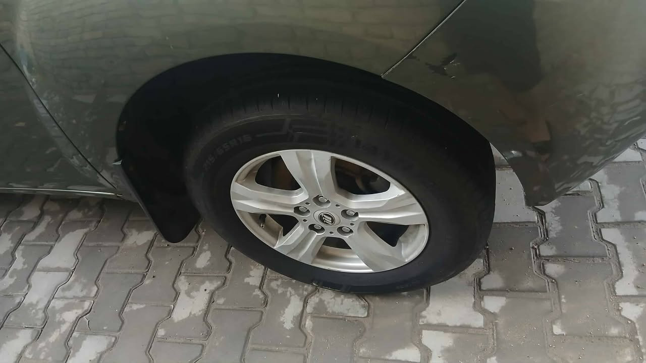 ليفان X60مديل ٢٠١٦ سياره سنويه ٢٠٣٠ ارقام انكليزي  (كيرومحرك وتبريد كفاله بوضع الشركه)فقط جاملخ تبديل امامي والسعرمناسب ٥٤ وبيها مجال لشراي تجي تفحص وتقتنع وتدلل مكانها سماوه الاتصال ***********
