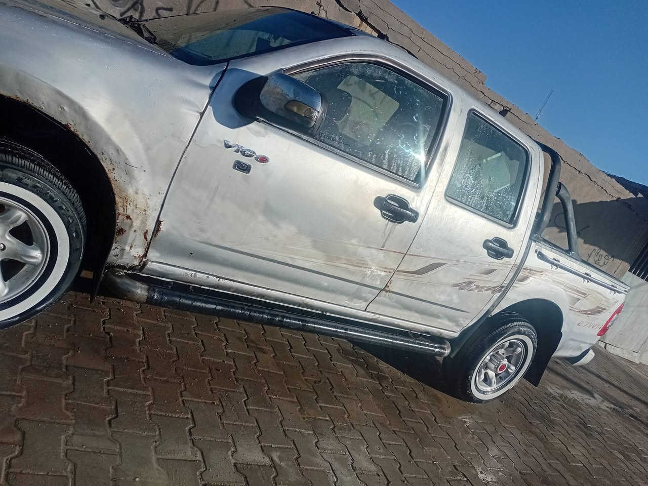 بسم الله الرحمن الرحيم
بيكم كنوة دبل قماره 2012 

السعر 45 وبيه مجال قليل مكينه كير اكسل تخم تاير كفاله ***********
