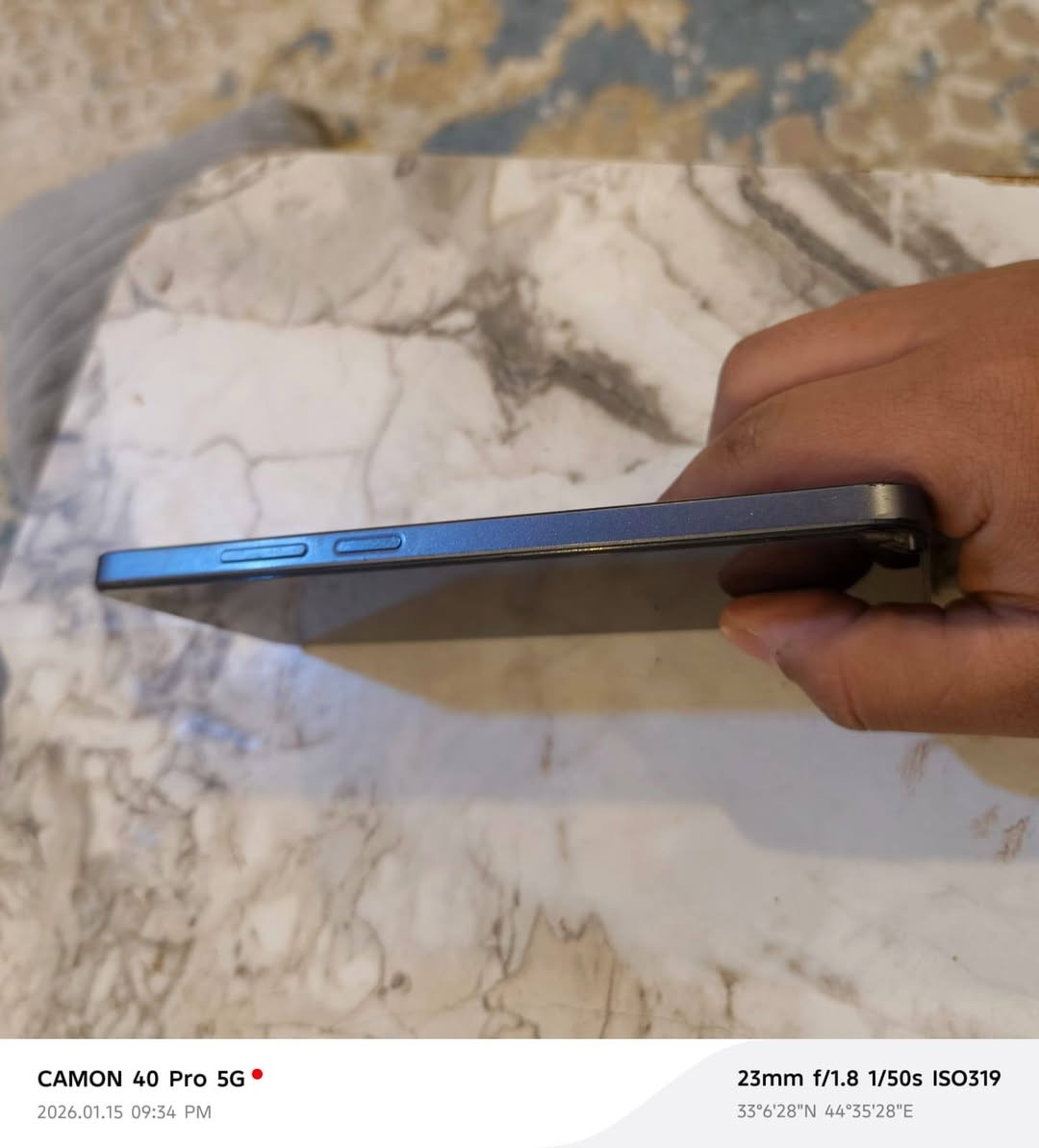 Relme  NOT 50  سعة التخزين 128 كاميرا واضحة كلشي زين بس مشكلة بسيطة الشاشة بيها كسر كما واضح بل صورة كلشي مبي التليفون استخدام شخصي شاحنة كاملة و كفر و علبة الجهاز كلشي كامل بس المشكلة بس شاشة كسر بسيط و المعالج 40 فريم رام 6 كيكة عشوائية اربعة جيد في الالعاب السعر 110 قابل للتفاوض للأستفسار ***********
