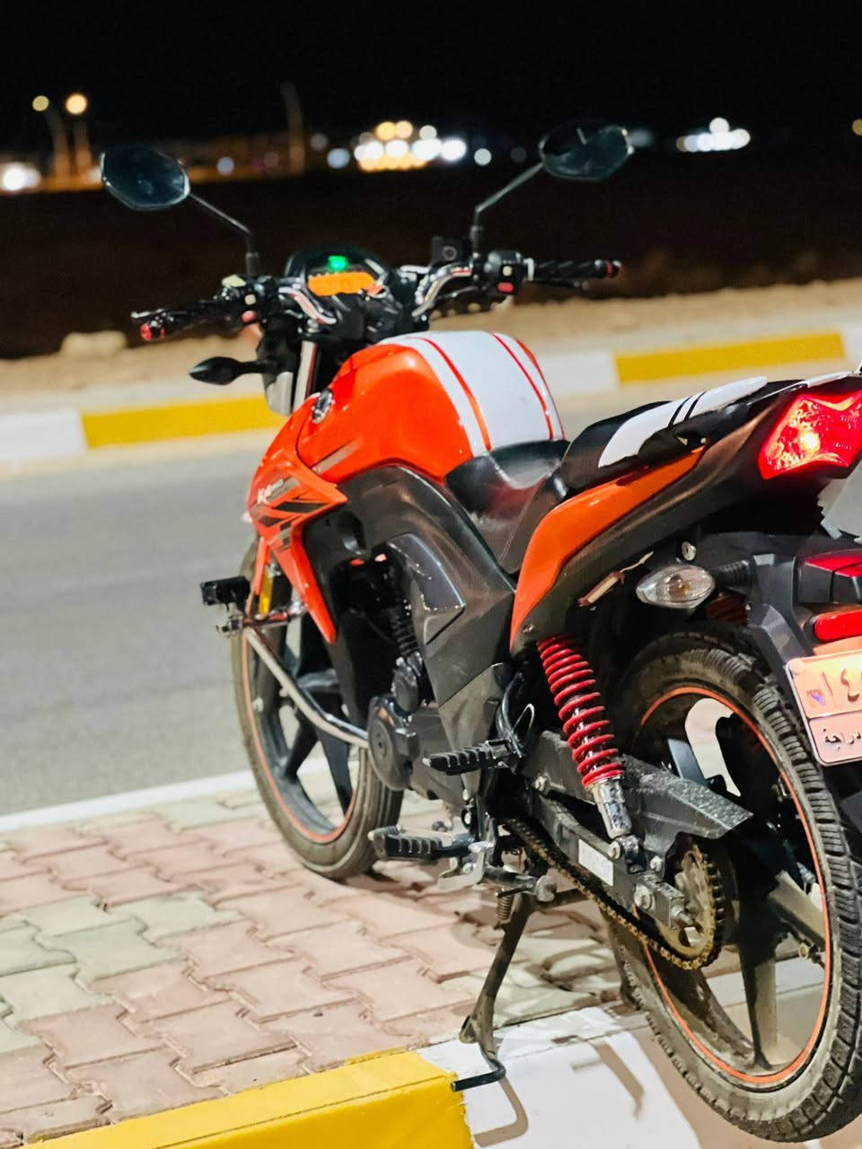 مكلف بلنشر
السلام عليكم ماطور هاوجي للبيع موديل 21 مسجل كامل سنوية لوحات للاستفسار خاص او الاتصال على الرقم ***********
