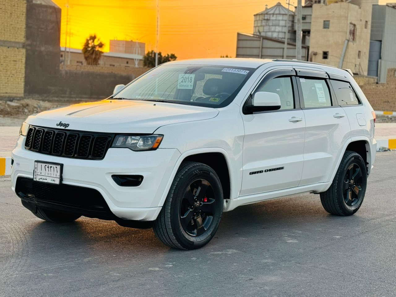 سلام عليكم لبيع جيب لاريدو موديل 2018 اصل حادثه جاملغ وبنيد بدون ضرر داخلي  سياره جديده لابارد لا شخوط موصفات السياره تحكم استيرن شاشه كبيره كامره دوار يدات استيل حاجب ع لايت جنطه كهرباي بصمه كشنات جلد وكهرباي بصمت باب أشار ب مري دواخل لونين جديده وجاهز شرط الف ماذب عليه السعر 198وبيه مجال نتصال ع رقم ***********
