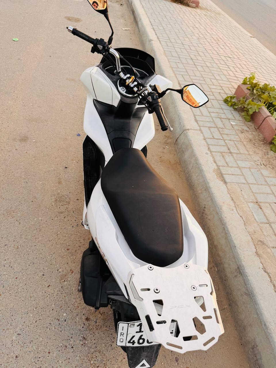 دراجة (PSX)...(جيل الثالث)
🛵للبيع  
دراجة شلعه معدل كهربائيات كلهه شغاله 
دراجة جديده  بلادية
أي نقص مابيهة
جيب فيتر وتعال افحص
العنوان بغداد مدينه الصدر الاستفسار الاتصال على الرقم 📞 (***********)
(مرقم وكامله)تحويل ثاني يوم
