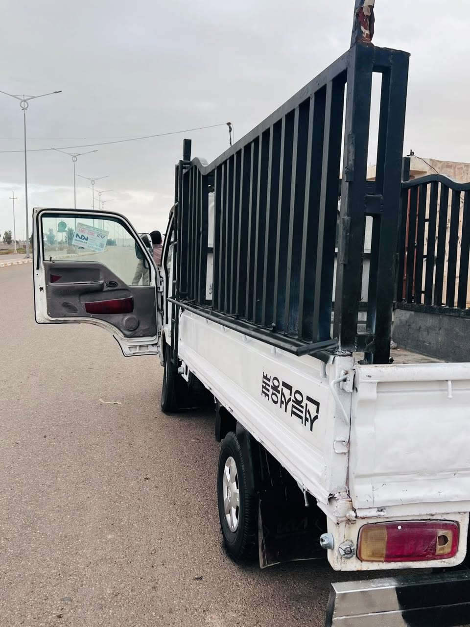 علئ بركه الله كيا فونتيره ثابت وليس قلاب كيه خير من الله مال جناي سياره كير محرك اكسل باور شاصي رقم شاصي كله كفاله تخم تاير جديد كهربائيات كله شغاله الجامات وغيره كله شغال سنويه عضم عاج تحويل ثاني يوم سياره بلاديه بس البدي مرشوش رش بدون معجون وضربه
/مكان السياره الانبار الرمادي جزيره الخالديه بالبوعبيد/ السعر 52 وبيه مجال تعال وما يكون خاطرك اله طيب / رقم الهاتف ***********
