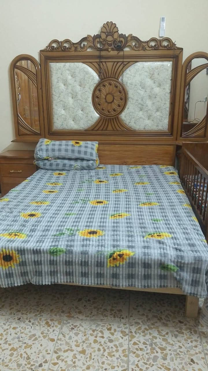 غرفة عراقية سعر 700 مكاني زعفرانية اخت جديدة


**إذا كنت صاحب هذا الإعلان وتريد حذفه لأي سبب، رجاءا أرسل رسالة إلى الدعم الفني**