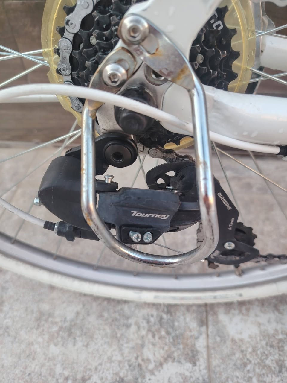 موصل //  المجموعة 

دراجة #هجين C700
حجم  28  فريم   51 
ألمنيوم بالكامل
سستم #شيمانو  #تورني
السرعات   7 *1
گير فقاس شاشة 
تايرات كتان عريض
النظافة  ١٠٠ ٪ 

معروض   215 ألف 

للتواصل واتساب أو ماسنجر /***********

* متوفر توصيل
