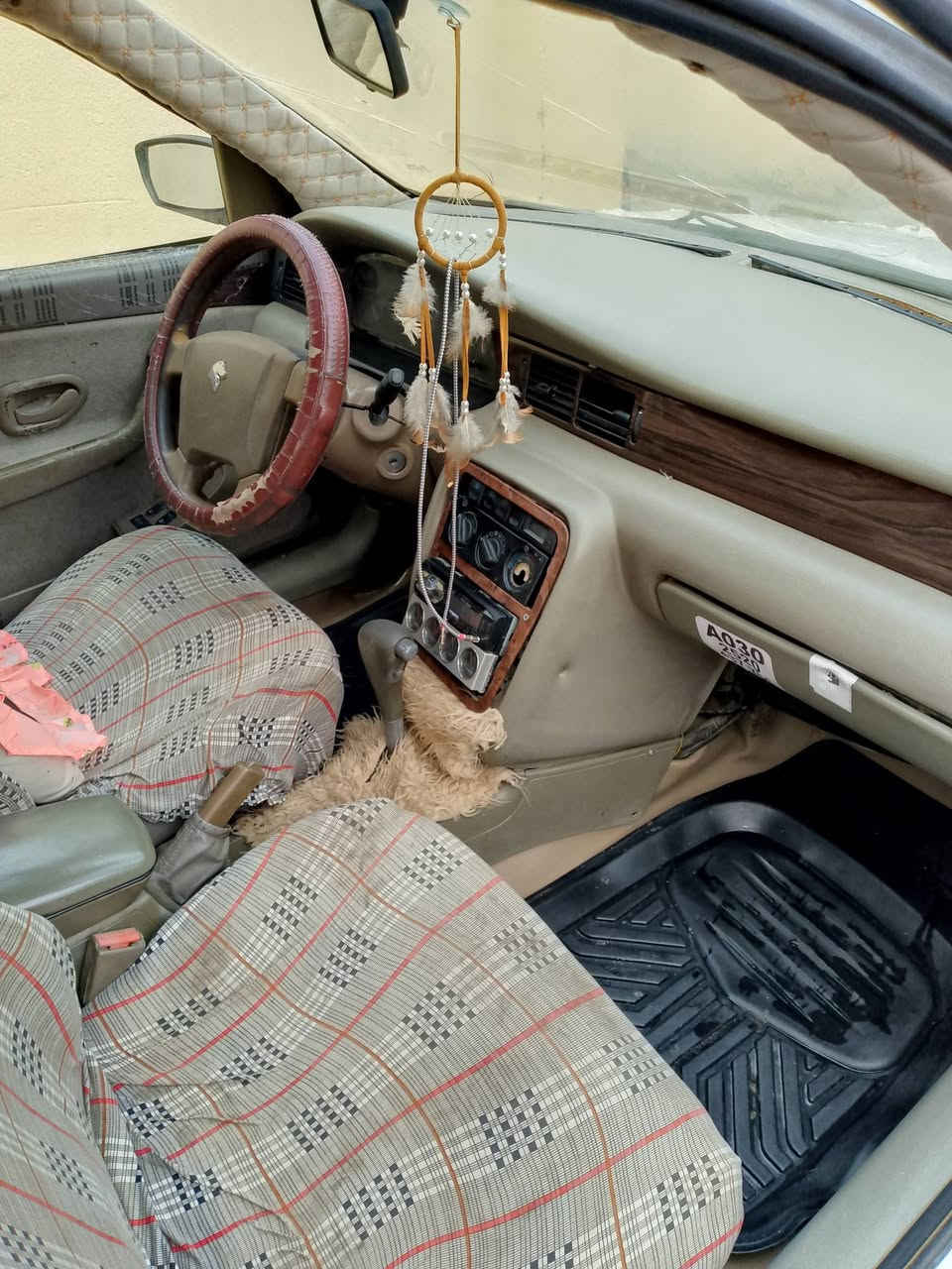 سمند موديل ١١ كير ومحرك كورلا
طخم تاير حداديه باتري جديد كهربائيات لايت زنون سيارة أحلا من الصور. السعر ٣٢ وبيها مجال رقم صاحب السيارة ***********
