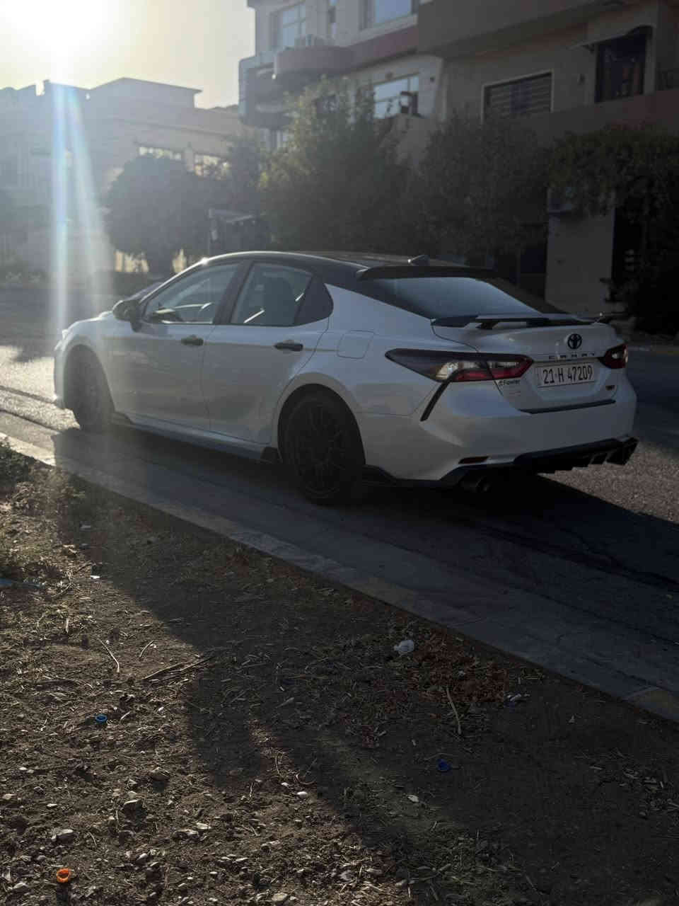 السلام عليكم
كامري 2023 TRD 
السياره ماشيه 43 الف KM
وارد امريكي بيها جاملغ و بنيد صبغ بدون دواخل يعني قطعتين
ايرباك فقط ستيرين و مرجع سستم
مواصفات ال TRD معروفه ميحتاج ذِكر
محرك 3500 تنفس طبيعي 6V
السياره الگشر مالتها و الدواخل كلش نظيفه
السعر : 24,500  الف و بيها مجال بسيط 
صور الحادث و رقم الشاصي مرفق ويا الصور 
السياره مكانها سليمانيه
للتواصل ارسلي خاص او واتس اب على الرقم
***********
