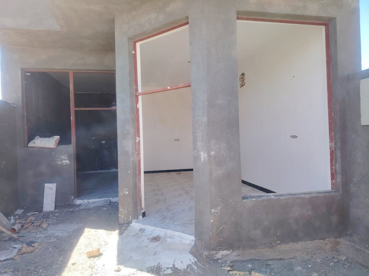 يوجد مشتمل للبيع المساحه 150متر مطلوب مبادره اليشتري يسدد بشهر ٤٠٠ المكان حي الاساله للاستفسار الاتصال على الرقم ***********
***********
