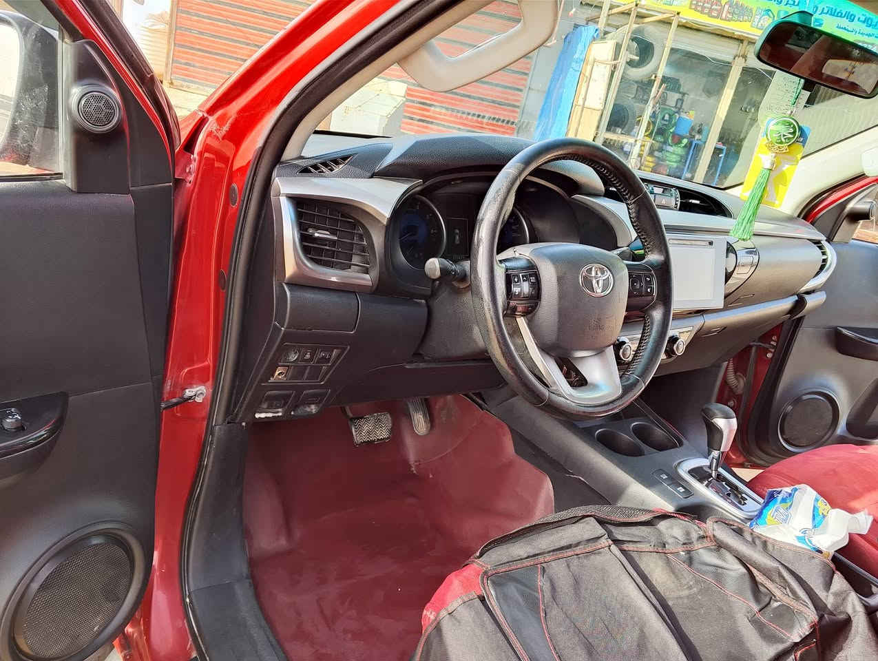 السلام عليكم البيع بيكم تيوتا رقم اربيل موديل 2018  محرك كاز  كير اتوماتيك صدر سياره جازه سعر ٢١٥  مكاني بغداد النهروان ،*********** - ملاحظه مكفوله لاصبغ لا تبديل
