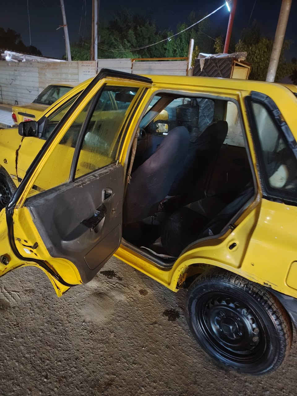 السلام عليكم
سايبه للبيع 

موديل 12 

ماكينه وجير جدد 

النشر شغال 
السعر 1,100 وبيها مجاز
كهربائيات شغاله 

ثانويه 2018 

المكان نجف ورا ملعب النجف يا معود واحد

النشر الجديد 

الرقم ***********
