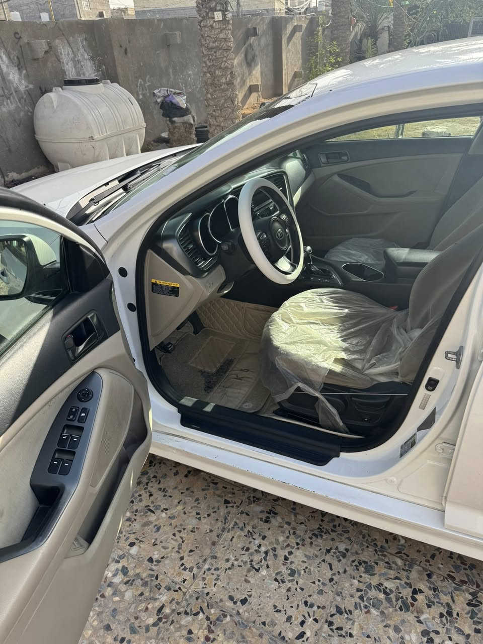 أوبتيما 2015 أمريكي 2400
مكينة جاهزة ع شرط
ضررها موجود سونار داخل المنشور
سعرها 115 وبيها مجال 
مكانها السماوه
للتواصل 
***********
