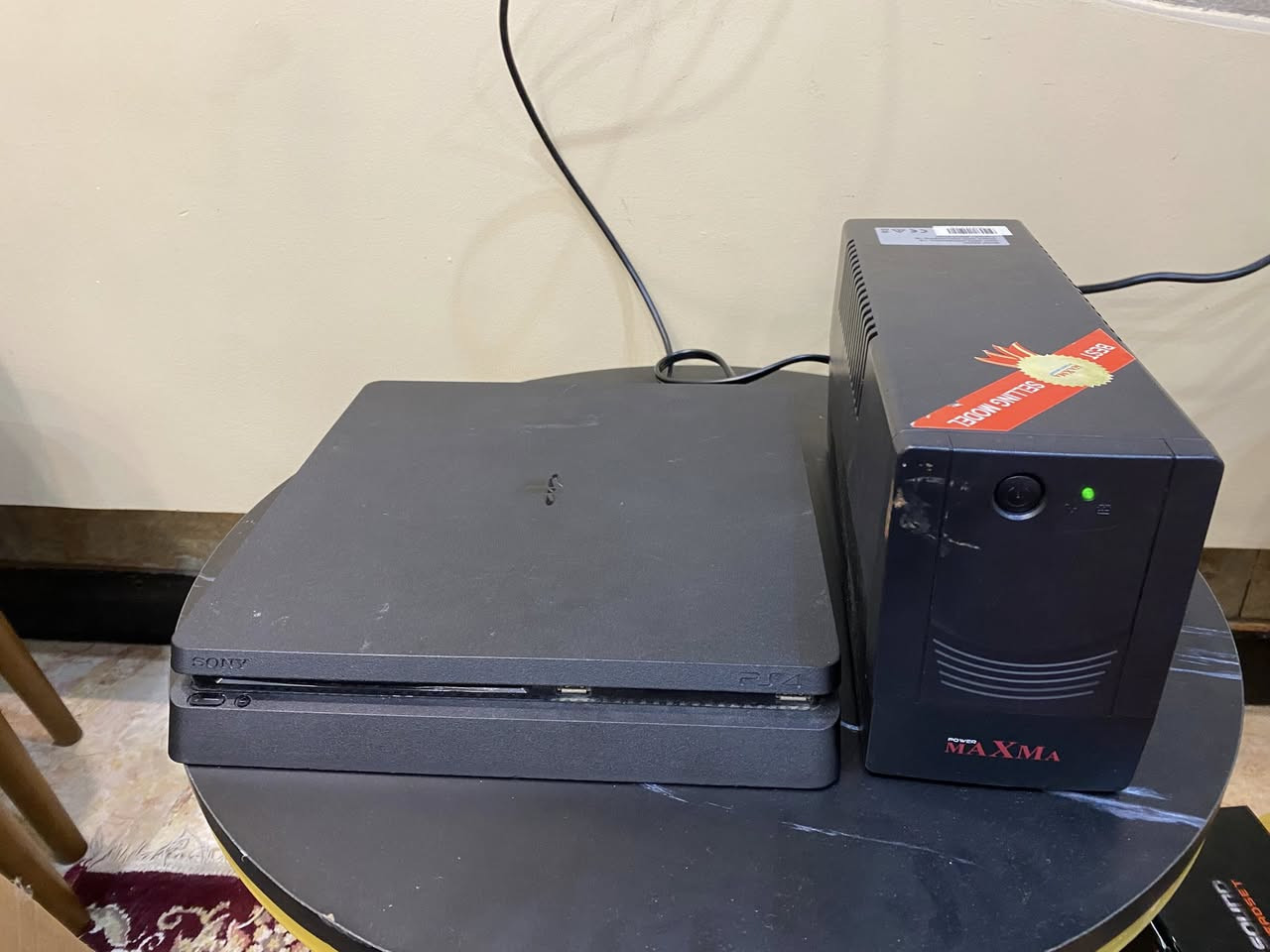 بلي ستيشن4سلم ياباني
جهاز فوووول نظافة ما مفتوح ولا مصلح استعمال قليل 
مكان بغداد 
مع جميع ملحقاته سعره نهايته 250الف


**إذا كنت صاحب هذا الإعلان وتريد حذفه لأي سبب، رجاءا أرسل رسالة إلى الدعم الفني**