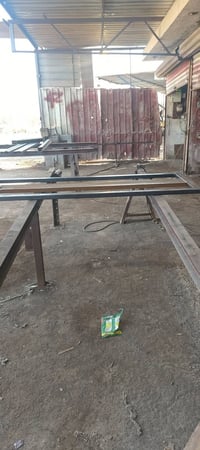 معمل حدادة متكامل للبيع 4 محلات مع الحديد شلع مكان بغداد كميرة قرب الج...