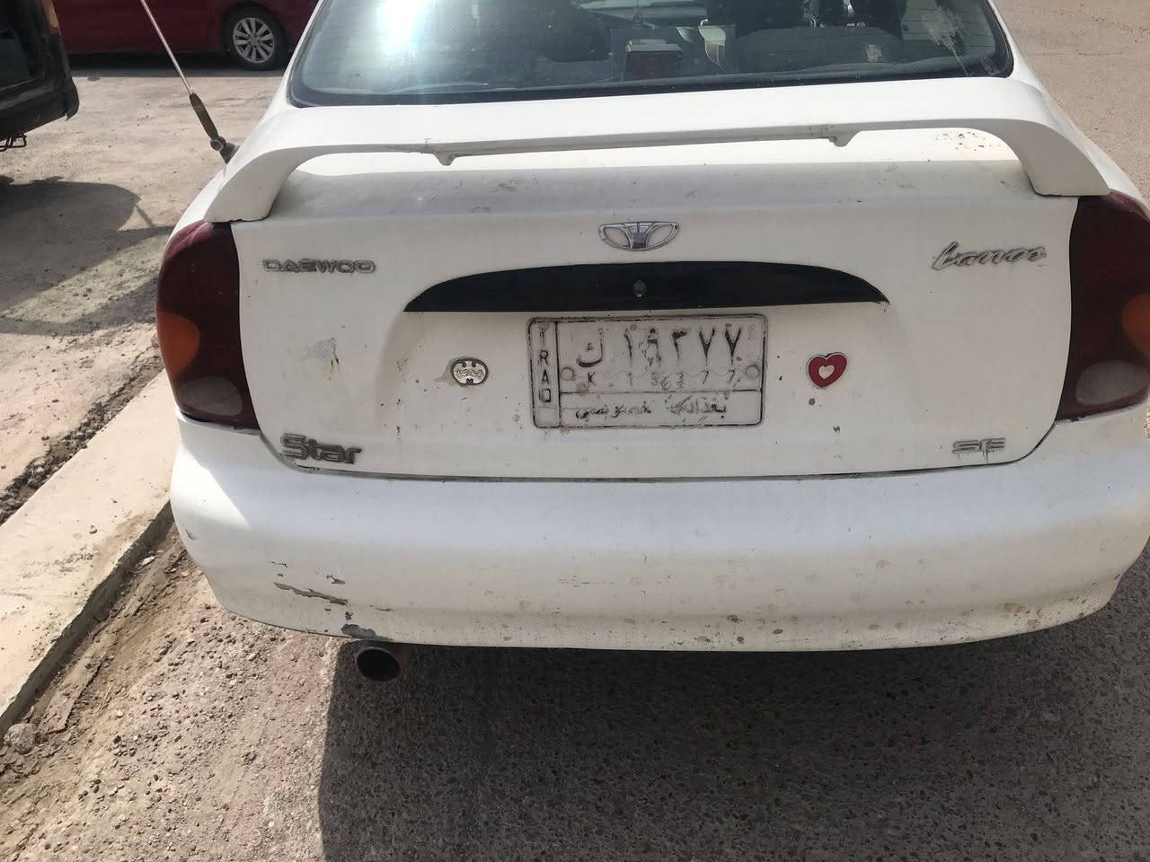 سلام عليكم
للبيع دايو لانوس٢٠٠٢ 
لون أبيض بلاديه لاطخه ولاصبغ رقم بغداد تحويل مباشر سيارة خير من الله تعال كلب واقتنع كير مكينه متعهد كمبريسر تبريد انطكياانته تشده   السياره احلى من الصور مكان السياره بغداد اليوسفيه حي الشهداء
السعر ٤٥ وبيه مجال
*********** موجود واتساب
***********
