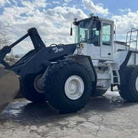 شؤفار ڤالڤؤ بؤ فرؤشتن للبيع حجم 150D موديل 2001 رقمو سناويه زؤر خوينه ...