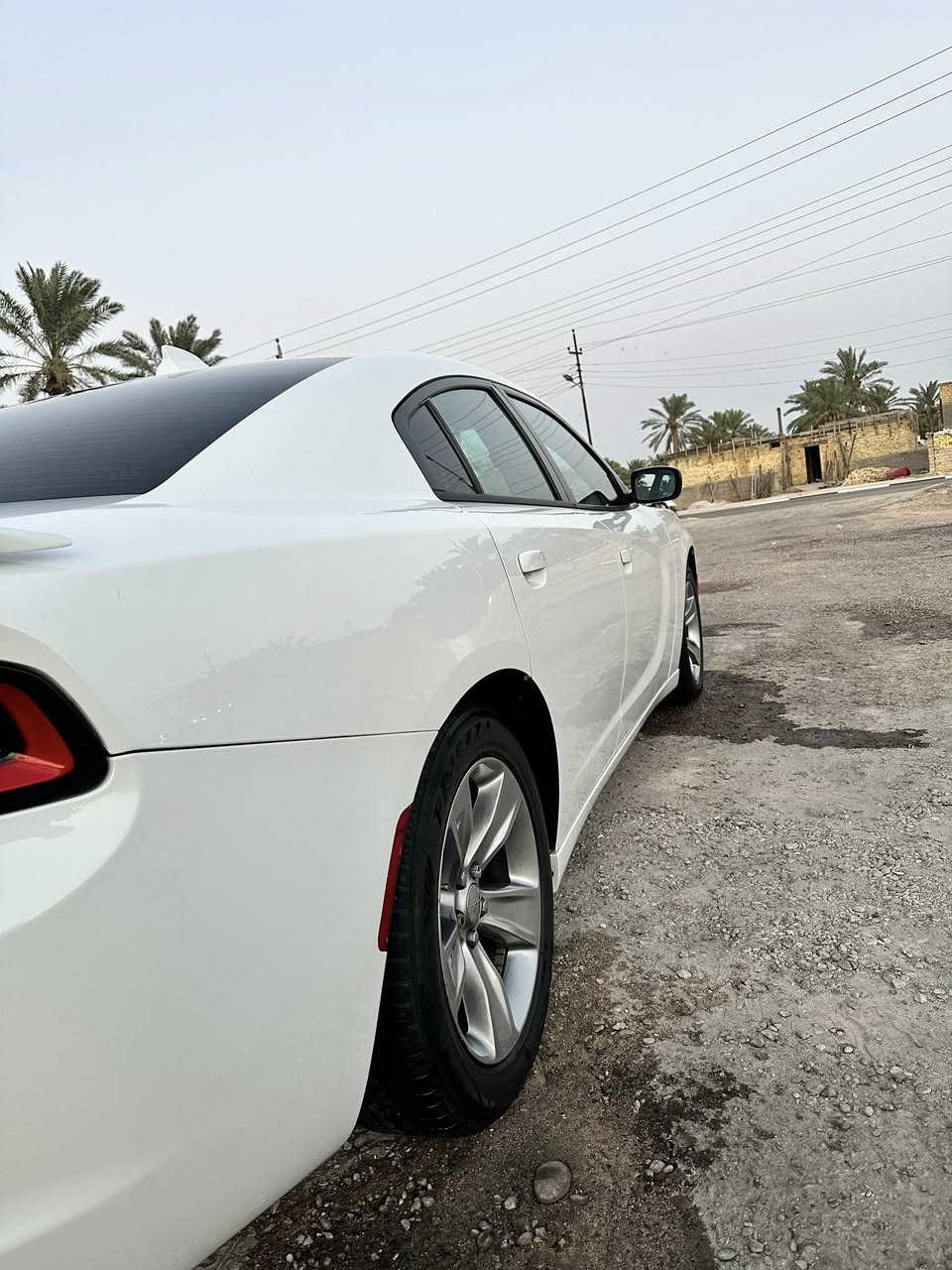 جارجر 2016اصل
SXT
لون ابيض
وارد كندي
رقم سليمانيه
جاملق خلفي كلير بدون ضربه
حداديه جديده 
طخم تاير 
تبريد تدفئه 
ماشيه 119m 
***********

جارجر 2016اصل
SXT
لون ابيض
وارد كندي
رقم سليمانيه
جاملق خلفي كلير بدون ضربه
حداديه جديده 
طخم تاير 
تبريد تدفئه 
ماشيه 119
***********
 📞***********
