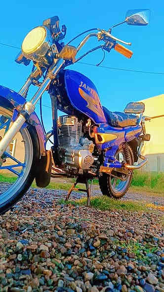 اسلام عليكم
دراجه جني للبيع 
محرك 200 
شلعه معدل 
الدراجه حلوه مال جناي وسعرها اخو البلاش 

السعر 250 وبيها مجال للطيبين ♥

‏‪***********‬‏
