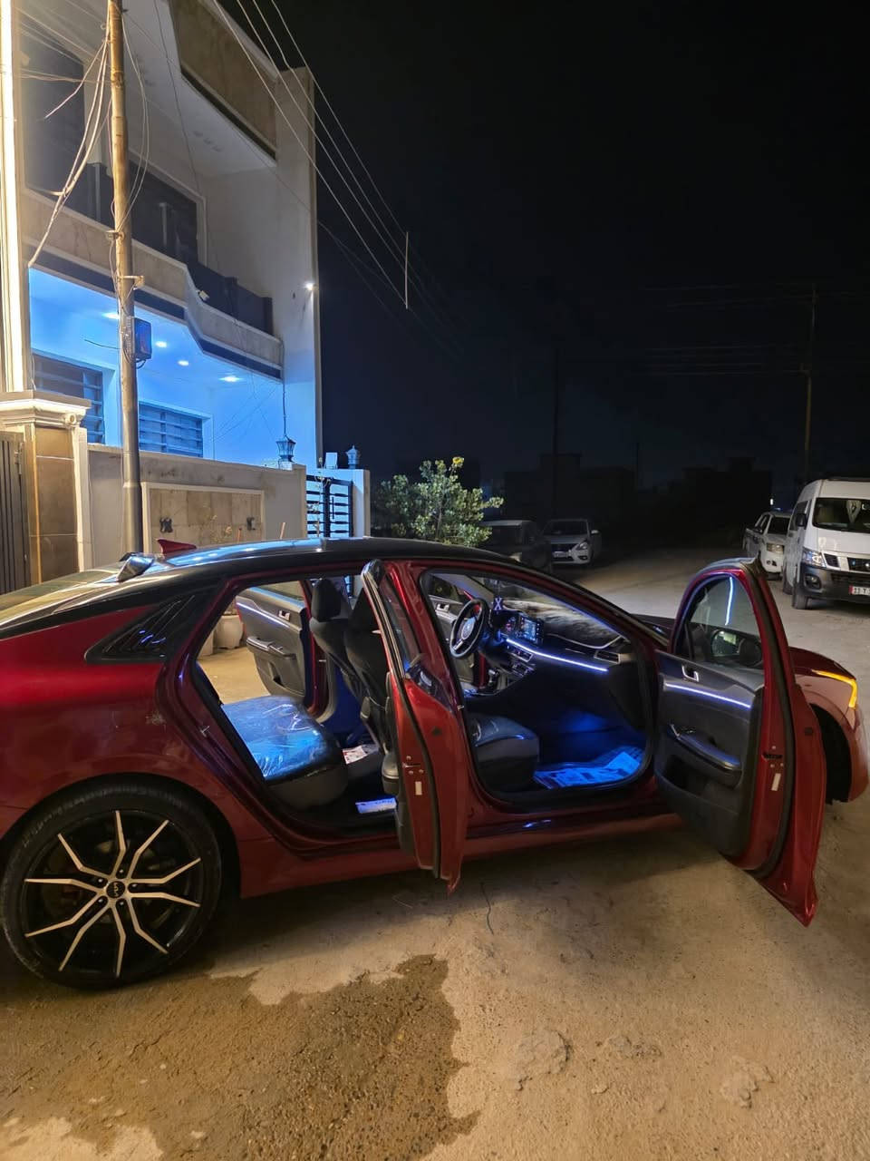 السلام عليكم KIA  K5
رقم اربيل  تحويل ثاني يوم

مواصفات نص فول 

حادثها بسيط بدون ايرباك مرفوق بل منشور السيارة جديدة

1600 تيربو 

 السعر 152 وبيها مجال

مكاني بغداد الدوره البوعيثه 

***********

