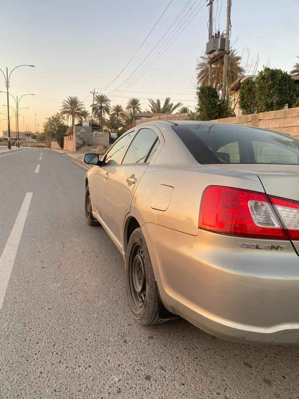 السلام عليكم
كلنت للبيع موديل ٢٠١٠ رقم دولي مكفولة كفالة عامة جاهزةمن كل النواحي اي نقص ما بيها باسمي رقم نينوى السعر ١٢٠ وبيها مجال 
للاتصال ***********
