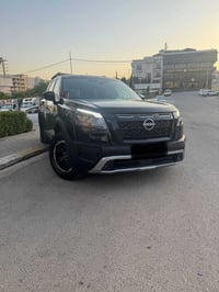 باثفايندر ٢٠٢٣ • دبل ٤x٤ • ٧ مقعد VIP