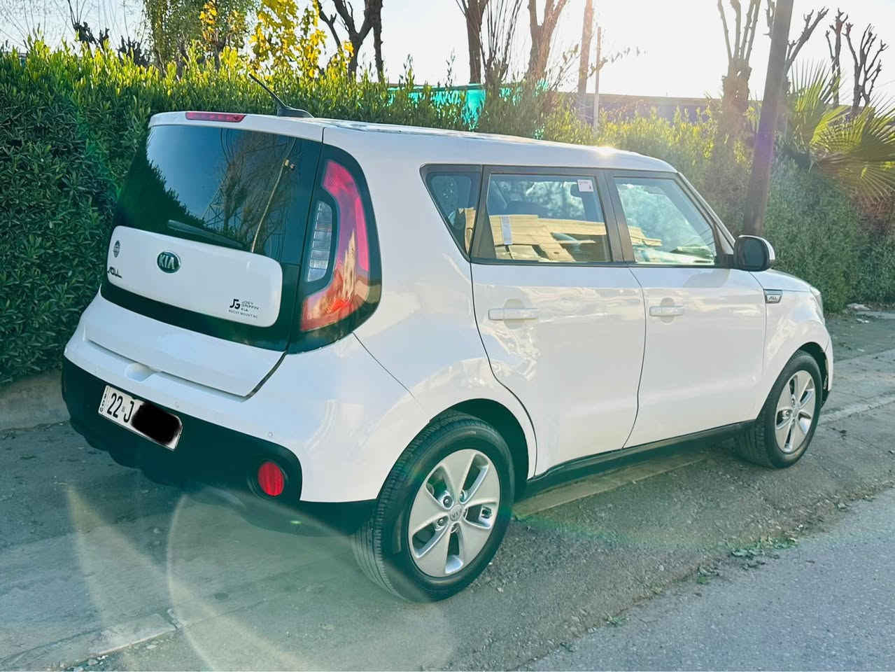Kia Soul 2017
‎1400$ چواردە وەرەقە غرامەی لەسەرە دەیگەڕێنمەوە
مواصفات(سوکان ڤۆلیۆم ـ تعدید سورعەـ٣ مۆد سپۆرت ئیکۆ نۆڕماڵ- دەبل گێڕ تۆماتیک و عادی)
‎سەنەوی و ژینگەو هەزەی نوێیە تاکو4-7-2029
‎بەناوی خۆمە وەکالەو پەنجە مۆر بەشەرت
‎گێڕومەکینەو تەقەوڕەقە بەشەرت
‎پێش و پشتی کەپسە لێدرانی نیە ئێڕباگ بەشەرت
‎چەند پارچەیەکی بۆیاغە لەگەڵ سەقفی بە عام دەفرۆشم 
‎رقم الشاصي: KNDJN2A21H7446405
‎ژ.م:[*********** أربيل, العراق
