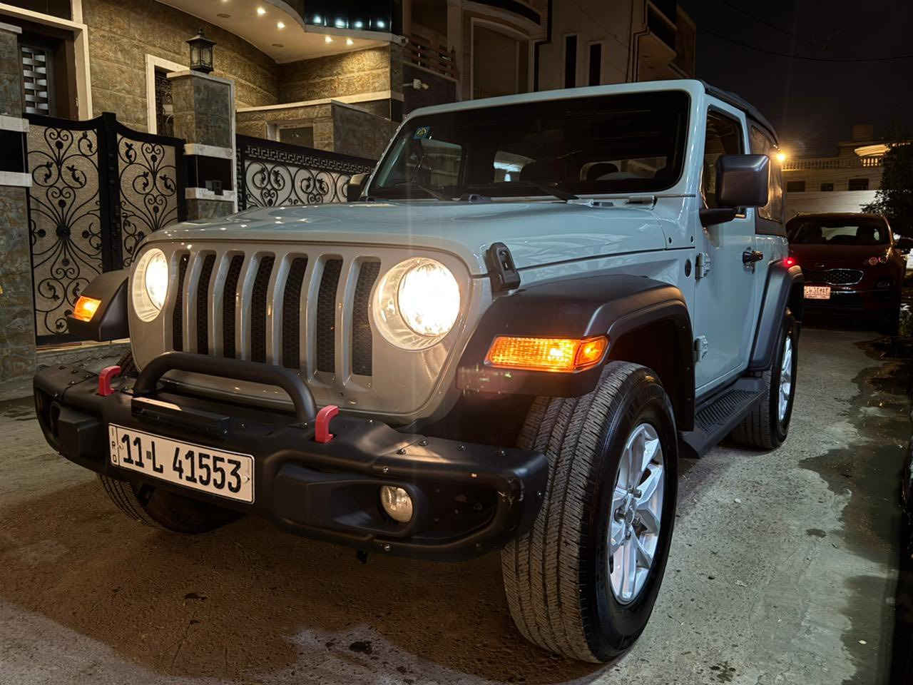 اخوان هي البيع. سياره.  سعر.31 مليون.    ***********
