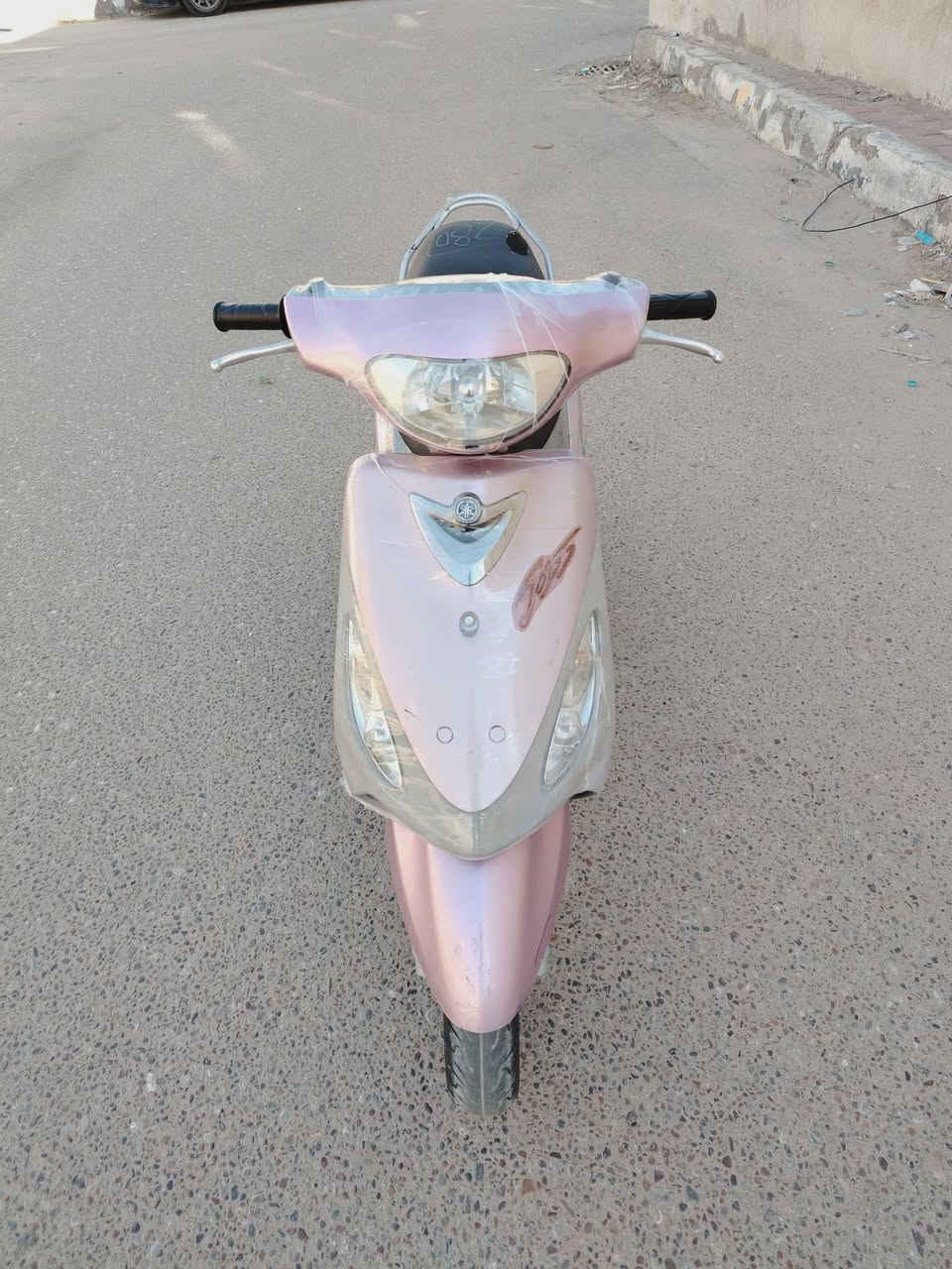 فول ومكفول ماكس قجمه بلادفقط تنضيف والفات  ملاح فول نضافه فول شما توقع نضافه حله من صوره بلف مره سلف هندر شغال الايت عالي ناصي بك الايت اشاير كله شغاله مابيه شي ماشغال دراجه عيد وكرر فول نضافه مال جناي سعره 900وبيه مجال الشراي مكاني بصره رقم ***********
