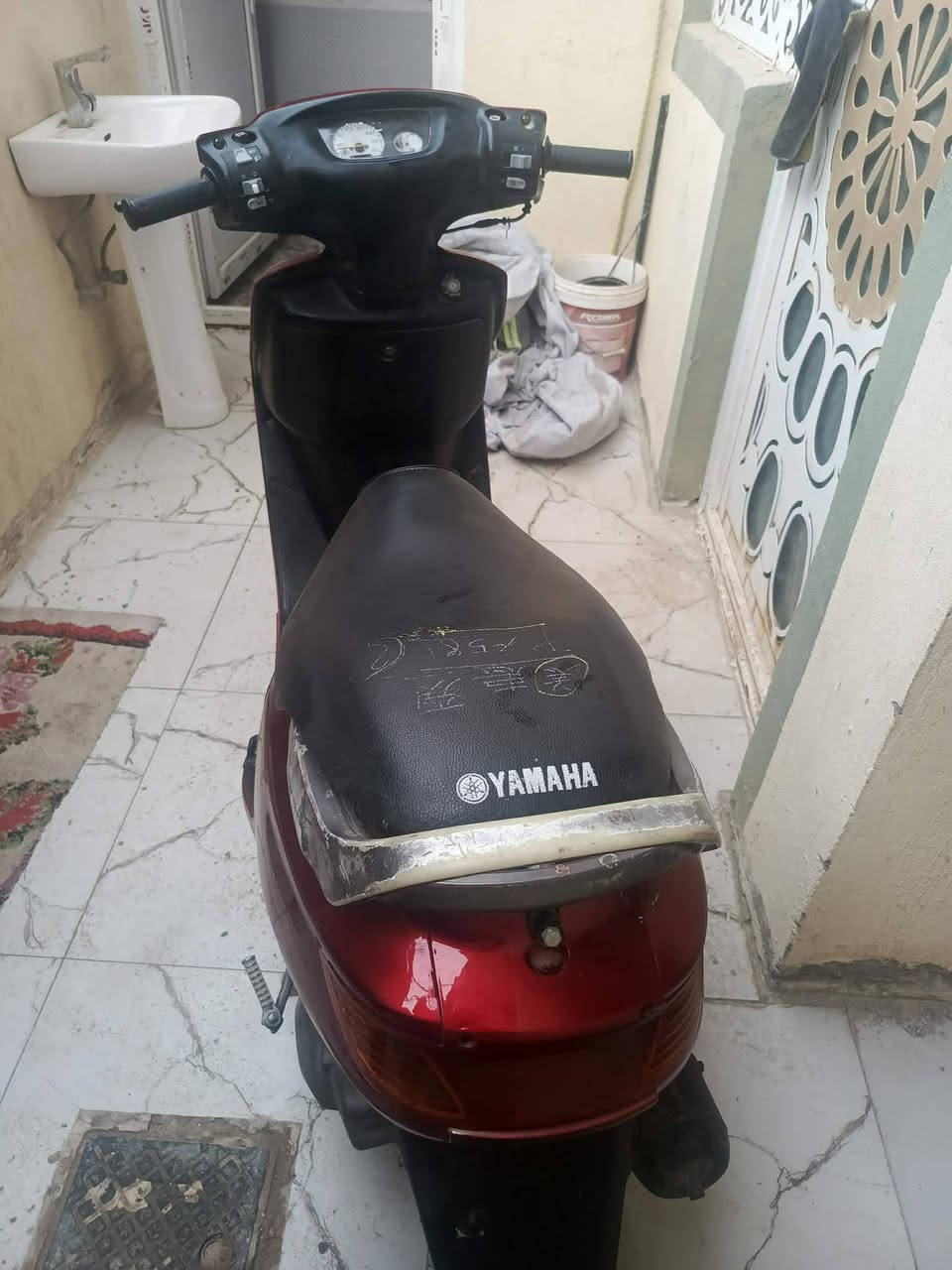 فراشه نثيه للبيع مفتوحه مره وحده دراجه كلشي مابيه عايزه بس كابريتر جديده كاريتر مالته تعبانه سعر 250 الف وبيه مجال مكاني نجف حي النداء رقمي ***********
