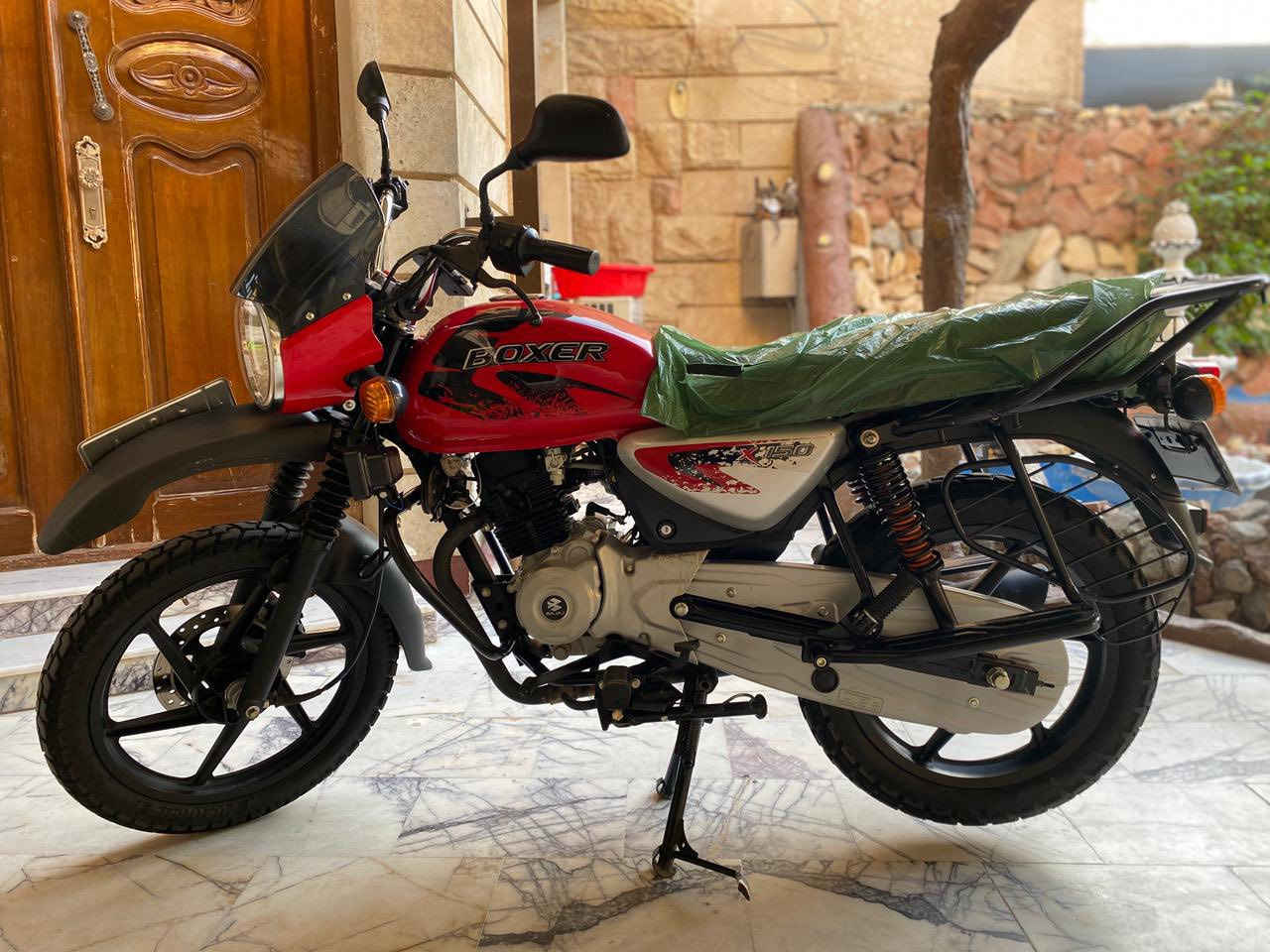 أسلام عليكم دراجه بوكسر موديل 23 نازله بل 24 ماشيه 10 الف دراجه مرقمه مكاني بغداد لسعر 2700 وبيها مجال قليل 
شراي ***********
