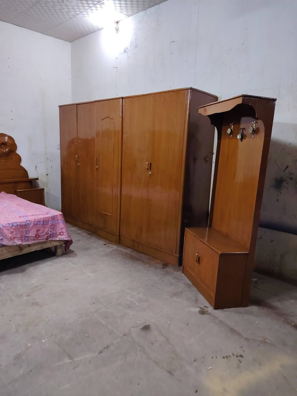 للبيع حله ابو غرق 500وبيه مجال ***********واتساب
