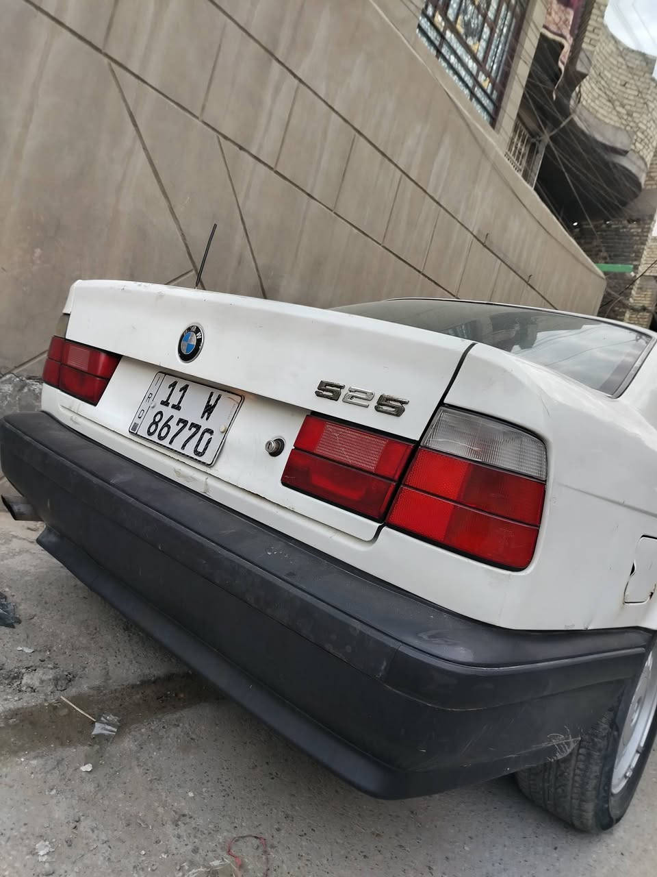 سلام عليكم ابيع بي ام  ٥٢٥ مكينة وكير خير من الله 
صدر امامي خلفي حلو عوزه زوج لويات
كهربايات كلة شغالة تخم تايرجديد
سلايت شغال بدون خياس
لايت سوارات نهار
نقوصات بيه دويه بل بوربرن  خلفي
تبريد بي ليك  بيه طخه جملغ امامي  يمنه
تبيس عاطل سنويه 29 تنتهي بغداد انكليزي
السعر ٤٥ بيه مجال مكان بغدادجميلةثانيه ***********
