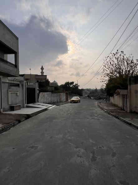 دار للبيع بحساب ارض 

حي الرفاعي قرب منتزه الرفاعي ومدرسة البشائر 

مساحة 477 متر واجهه 17 متر  

شارع تبليط 12 متر 

اتجاه شروق تام 

للاستفسار مراجعة مكتب العمران سايدين حي السكر او الاتصال
على الارقام 
***********
***********
