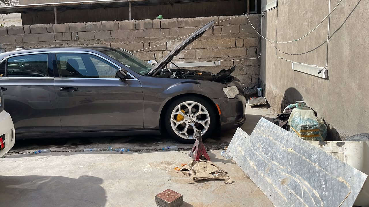 سلام عليكم
اوباما  C  2016. اصل رقم بصره

مكينه 3600. فول مواصفات 

بانو راما

كشنات جلد تدفئه وتبريد

برده خلفيه 

ستيرن كهربائي + تدفئه

خزن ميموري3 وضعيات قياده

ويل 20 كروم

 تخم تاير جديد حداده جديده ادامه للمكينه كامله منضومه تبريد جديده السياره جاهزه من كلشي السعر 200 وبيها مجال مكان السياره بصره حي الزيتون  /***********
