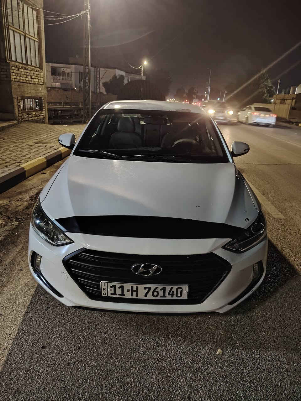 سلام عليكم الانترا موديل ١٧ وارد امريكي سياره فول بصمه اشاير بل مري كير ومكينه مكفولات صدر امامي وخلفي جديد تكم تاير جديد تبريد ثلج سياره ماشيه ١٢٠ حقيقي  عارضه ١٢٦ بيه مجال مكاني كوت هذا رقمي ***********
