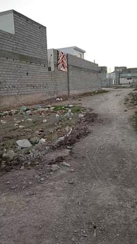 أرض ٢٠٠م • خلف جامع الشكور