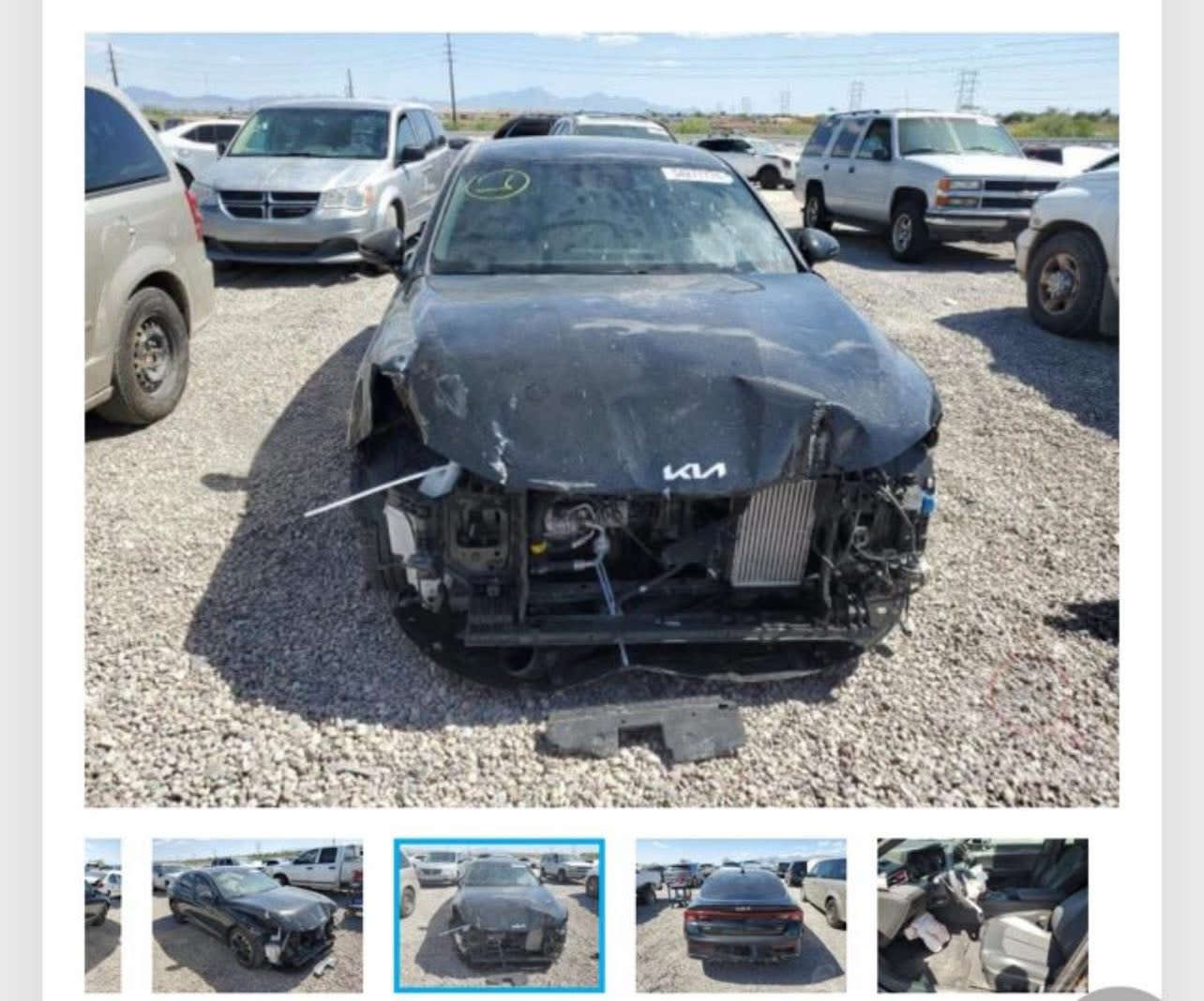 مستعجل على  البيع كي 5 جيتي لاين موديل ٢٠٢٣ ماشيه ٢٧مايل معوقين ذي قار عوق مناضر .
قطعه وحده معمره نفسها بدون تبديل السياره ليبل واحد

مواصفات معروفه عدى الفتحه 

سعرها ١٧٠$

مكانها ناصرية مركز 

***********
