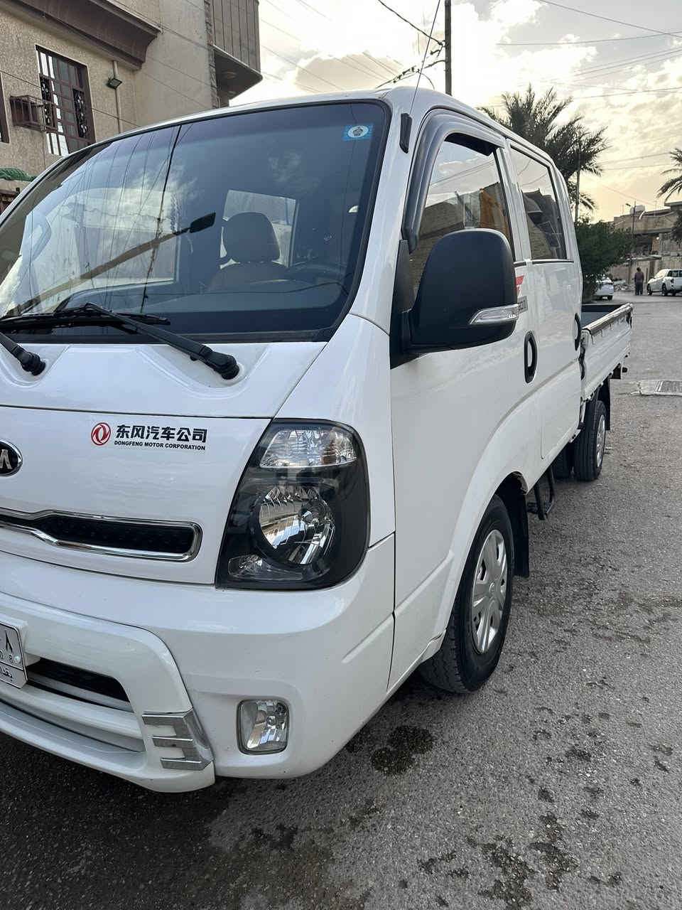 سلام عليكم من رخصت الادمن كيه دبل قماره مسكر أوتوماتيك سياره كفاله ماعده شبر بارد بل بنيد وسياره مبدل بيهه طابوكه جديده والباقي كله كفاله كير مكينه كشر رقم بغداد سعر 175وبيهه مجال ***********
