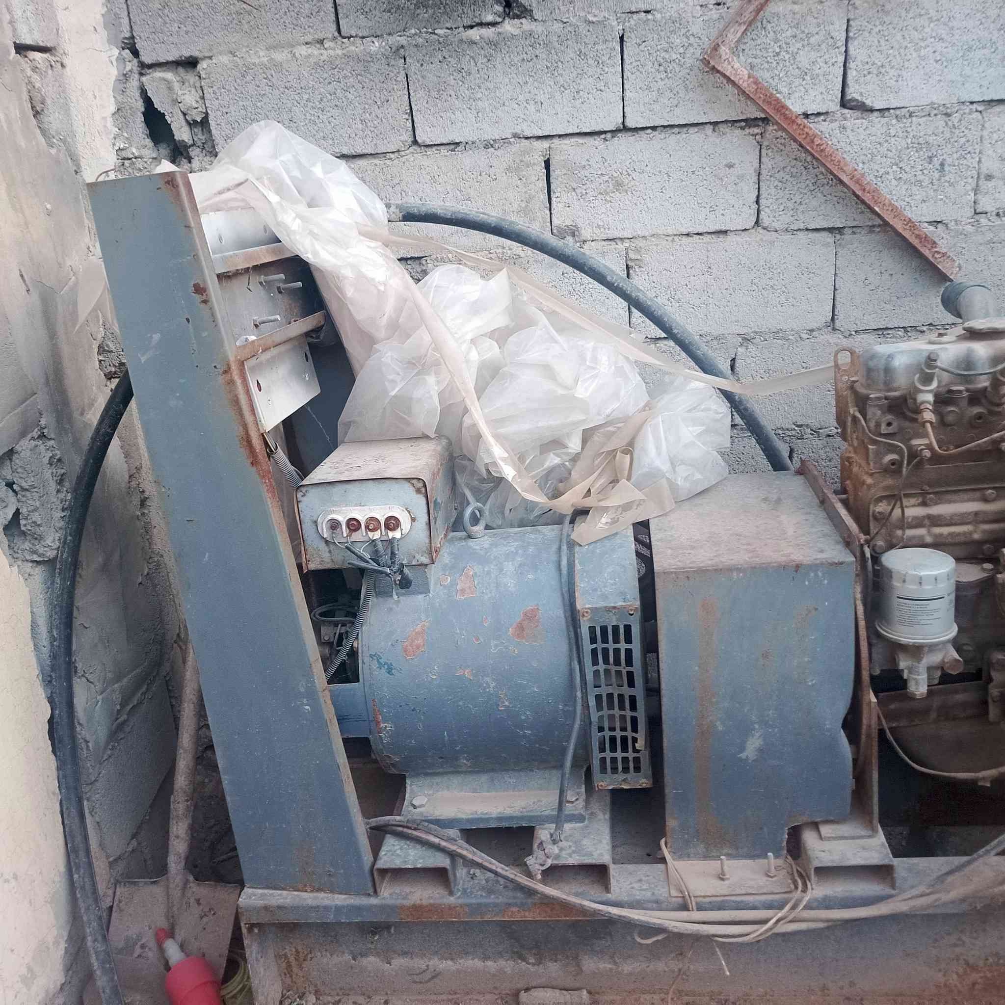 للبيع نضيف مشتغل قليل بس متروك مكلف بالنشر

رقم صاحب المولد ‏‪***********‬‏
