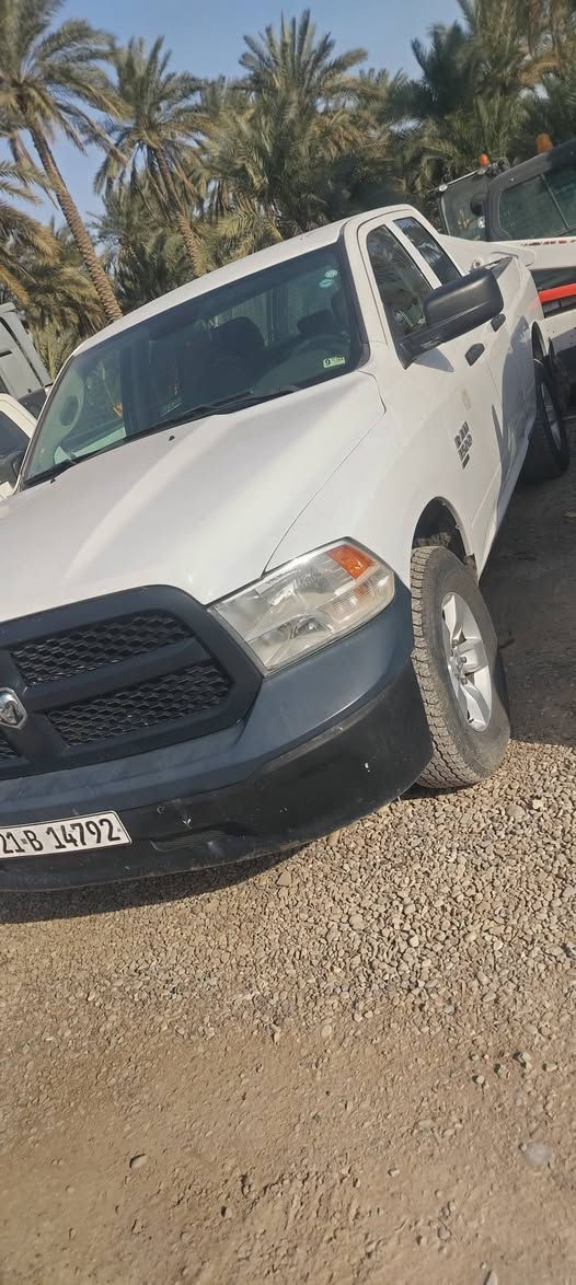 السلام عليكم
مجموع سيارات رام.فورد 
باب طويل بدي قصير
باب قصير بدي طويل
السيارة جاهزة من كل النواحي رقم بغداد شرط التحويل
اكو بيهن 2018 و 2017. و.  2019 
كير محرك شرط السونار كفاله حوادث مختلفة  بيهن كلين 
الأسعار . بيهن مجال لشراي ***********
مكان السيارات بغداد
