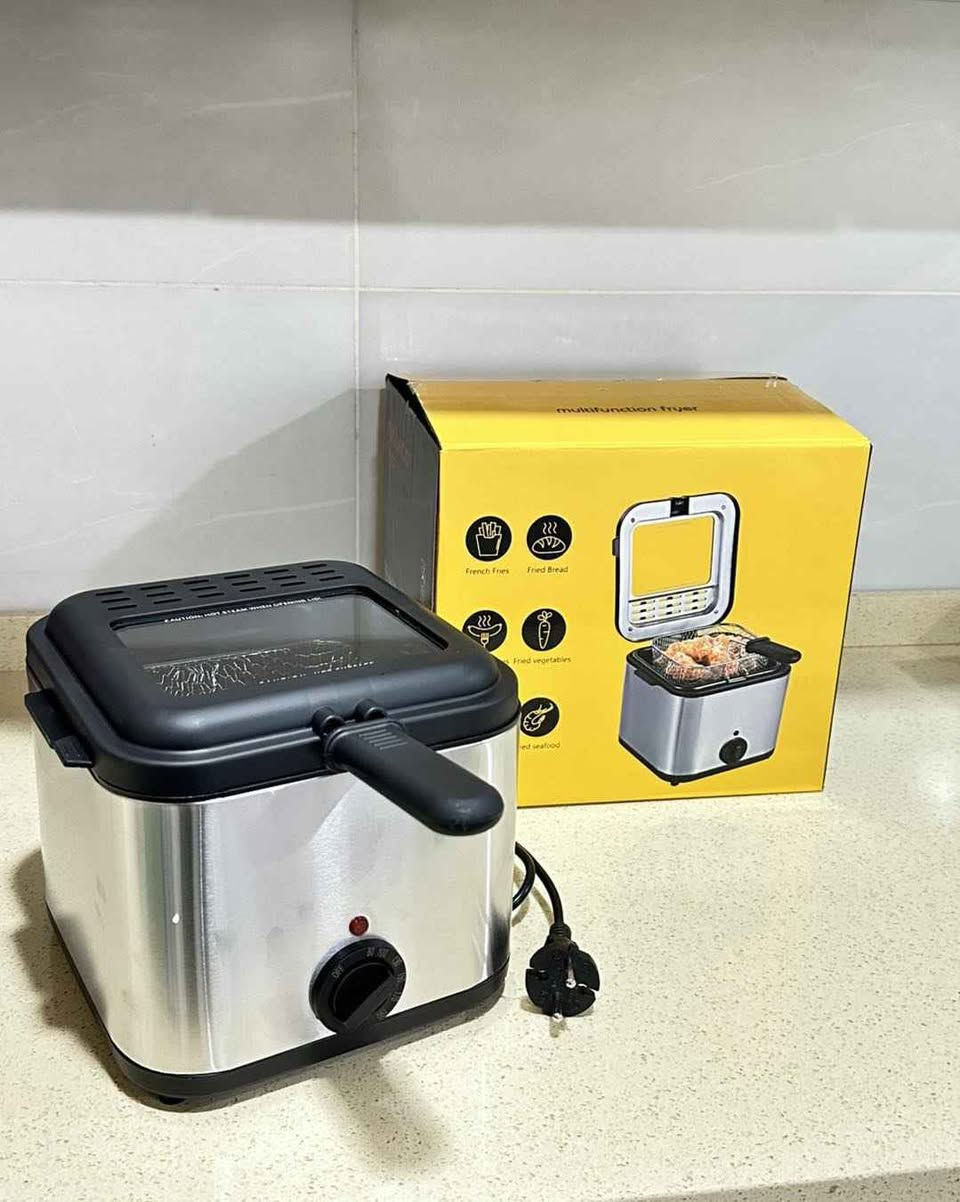 الف رحمه على روح امه وابو الي يعلقلي هذا باب رزقي الوحيد  قلاية كهربائية متعددة الاستخدام بسعة 2.5 لتر
قلي سريع وسهل لأشهى الأكلات 
يوجد خدمة توصيل لجميع المحافظات بغداد, العراق


**إذا كنت صاحب هذا الإعلان وتريد حذفه لأي سبب، رجاءا أرسل رسالة إلى الدعم الفني**