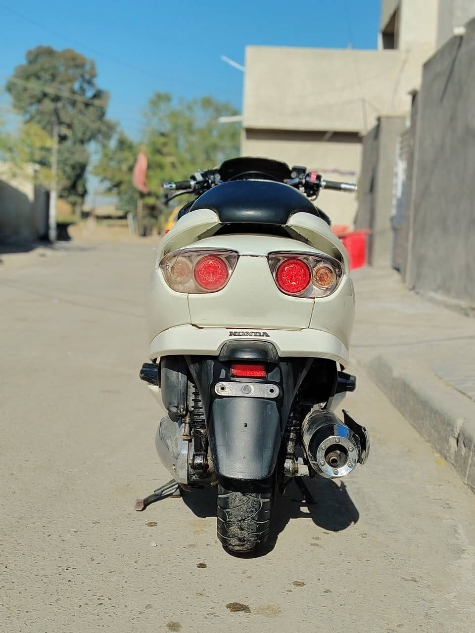 السلام عليكم   دراجه فورزه للبيع أو مراوس صفر 8 كرستال دراجه نضيفه وخير من الله مكينه مكفوله دراجه كير وعميه مكان بغداد العبيدي السعر.٩٠٠  بيه مجال حك الجيه


**إذا كنت صاحب هذا الإعلان وتريد حذفه لأي سبب، رجاءا أرسل رسالة إلى الدعم الفني**